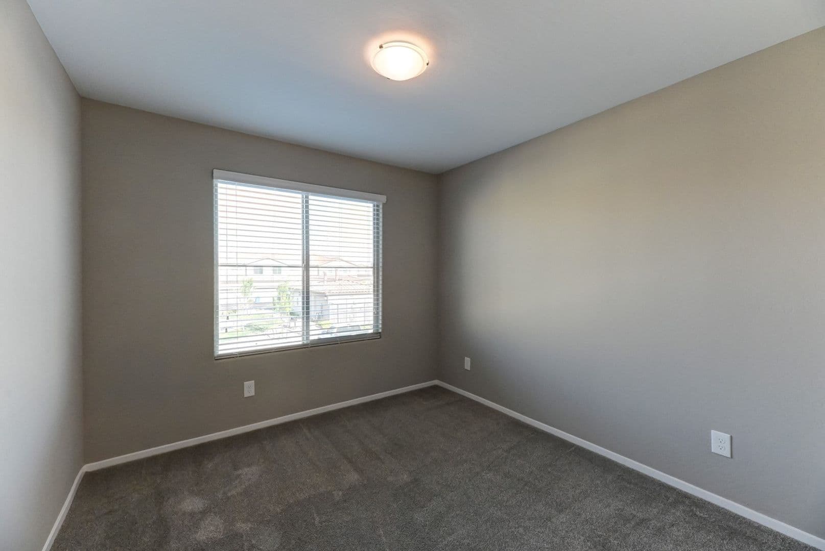 Las Vegas Townhome: 6231 Milford Sound St
