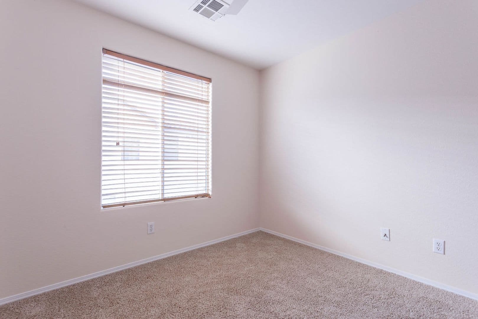 Henderson House: 6267 Castle Kennedy St