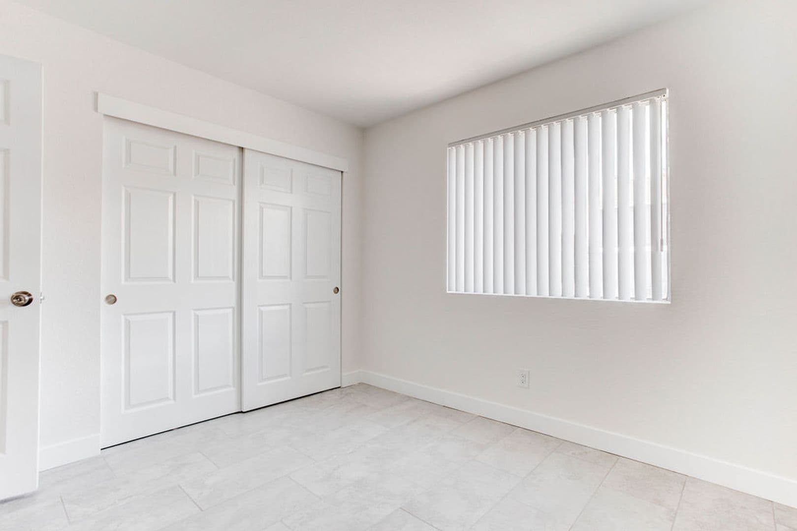 Las Vegas Apartment: 1870 Nebula Dr