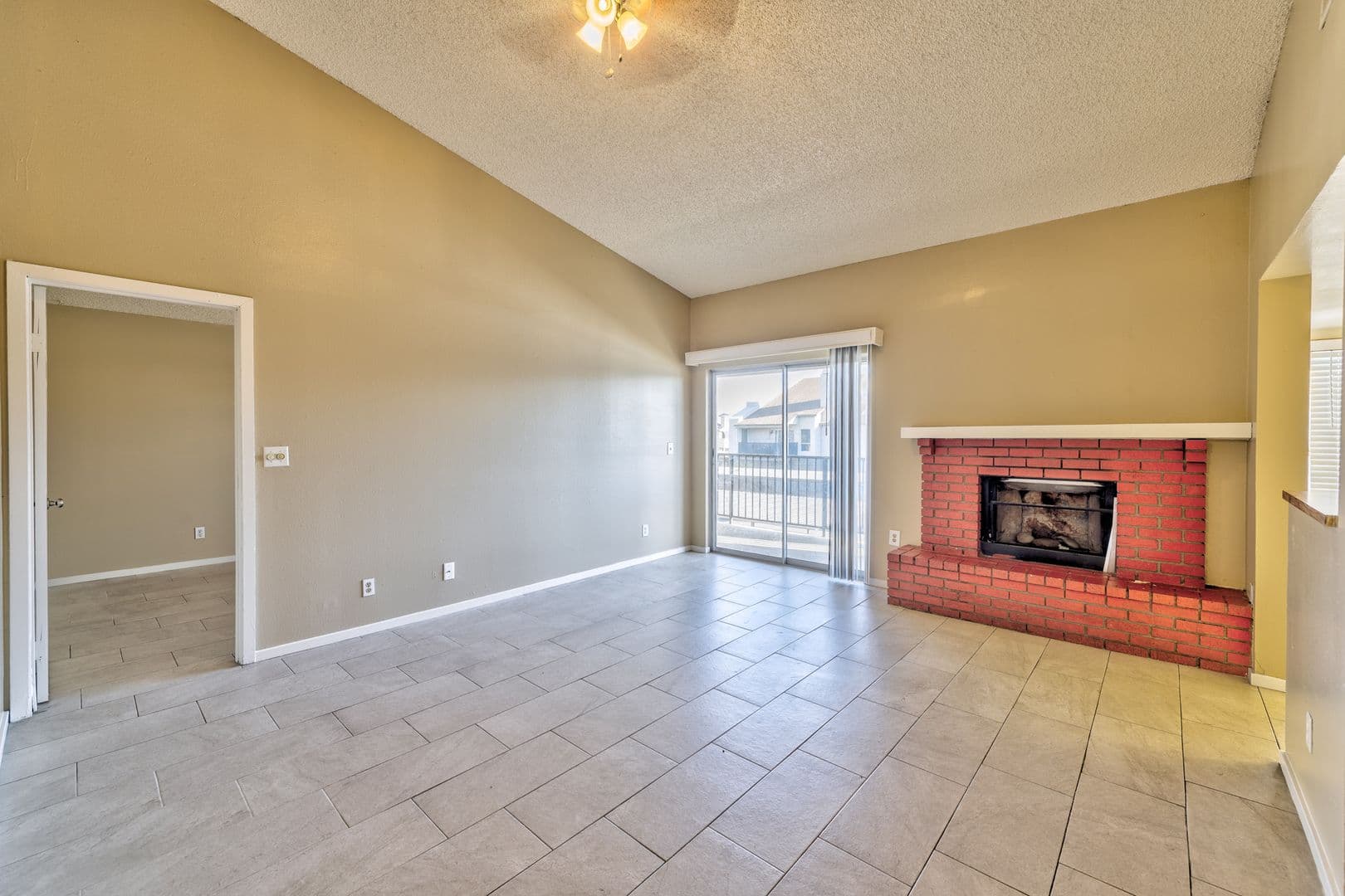 Las Vegas Townhome: 2981 Country Manor Ln # 123