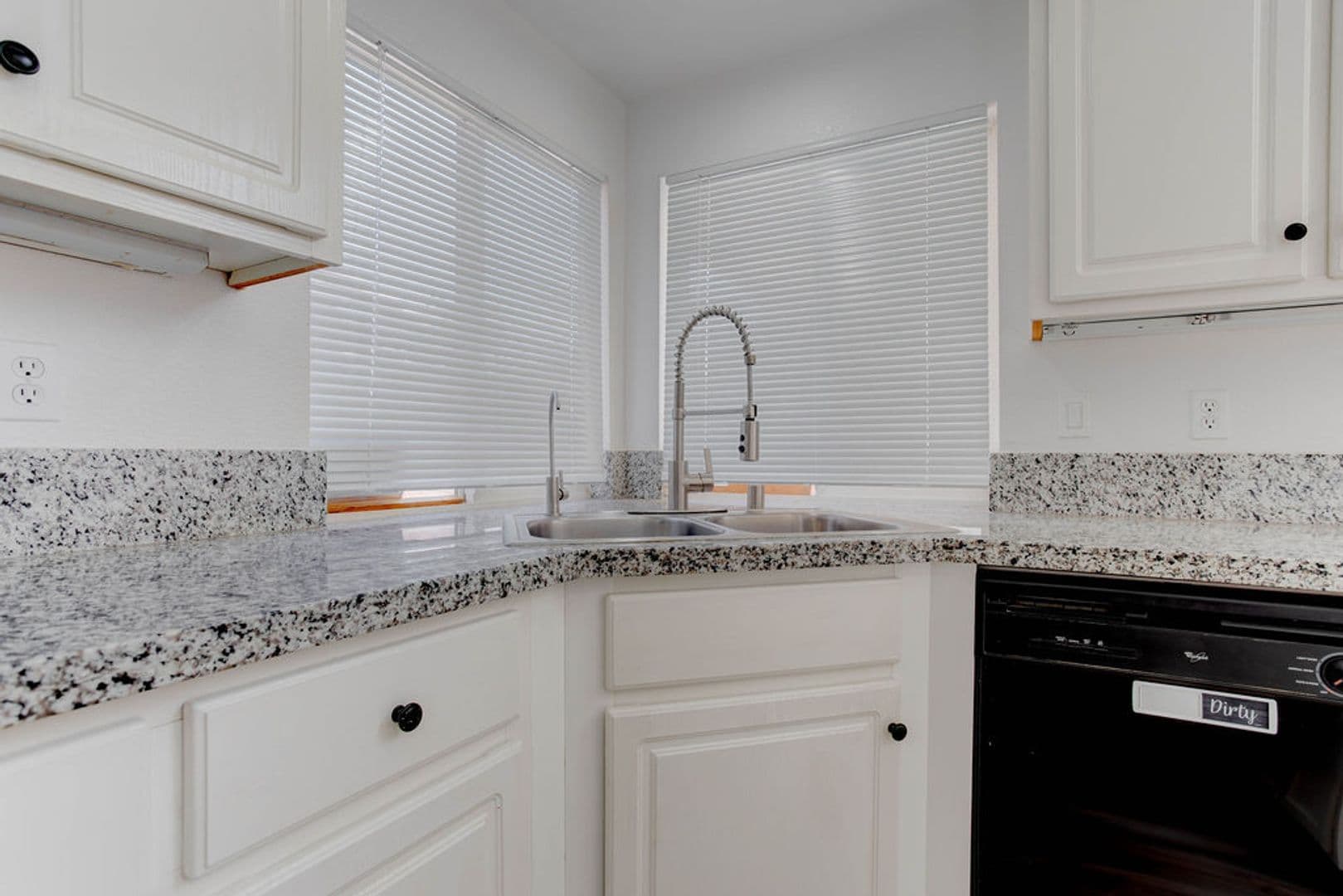 Las Vegas House: 9695 Driftwood Island Ct