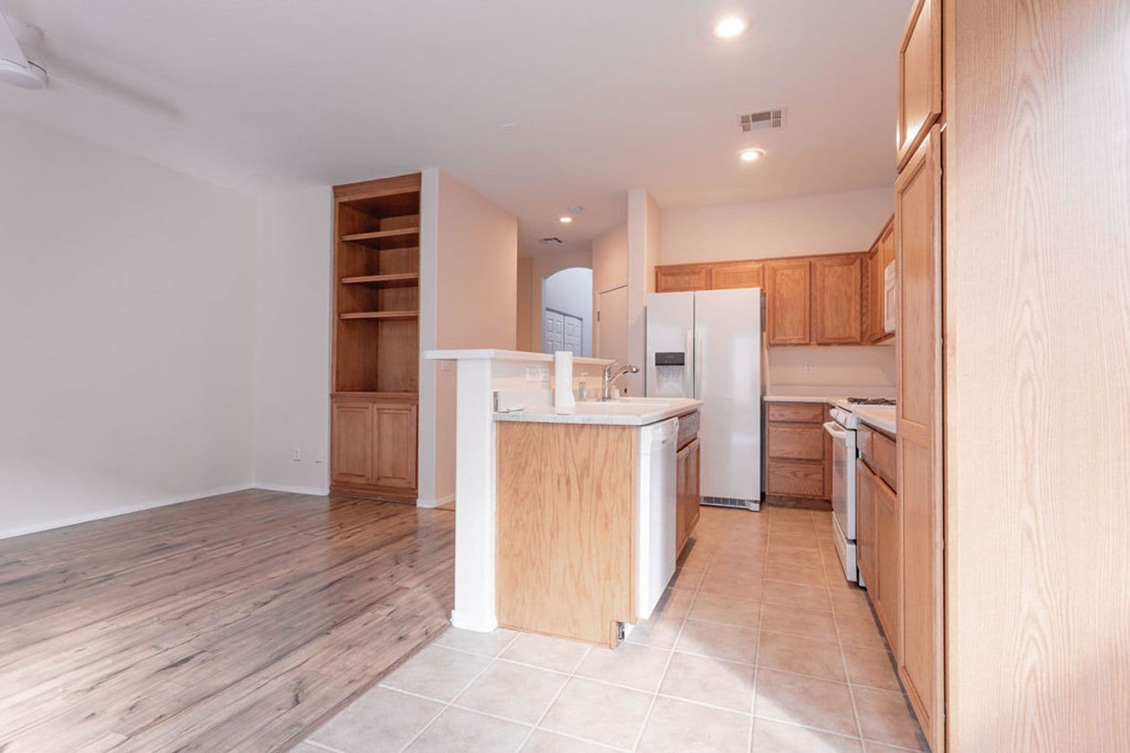 Henderson House: 6267 Castle Kennedy St