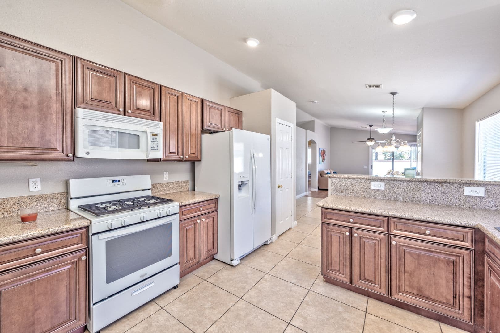 Henderson House: 2146 Sunset Vista Ave