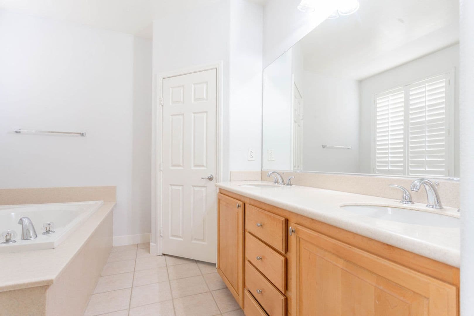 Las Vegas House: 9122 Sendero Ave