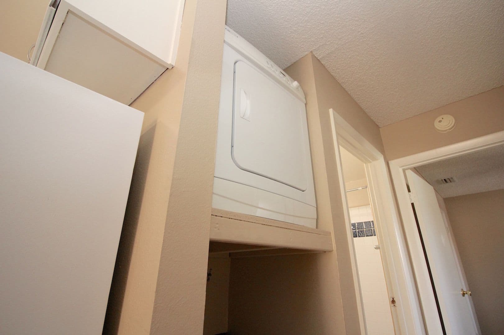 Las Vegas Condo: 1470 Elizabeth Ave #4