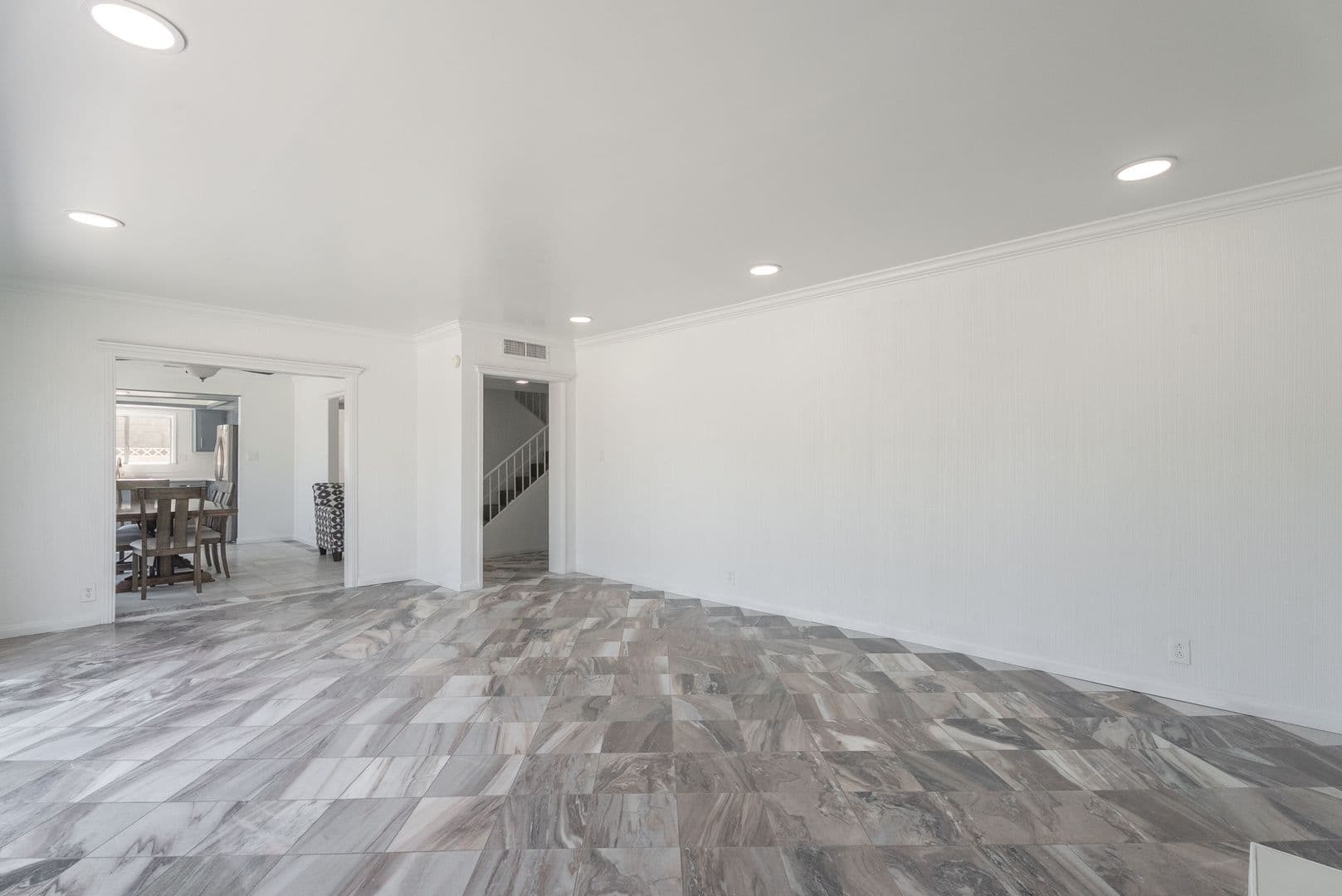 Las Vegas House: 2298 Golden Arrow Dr