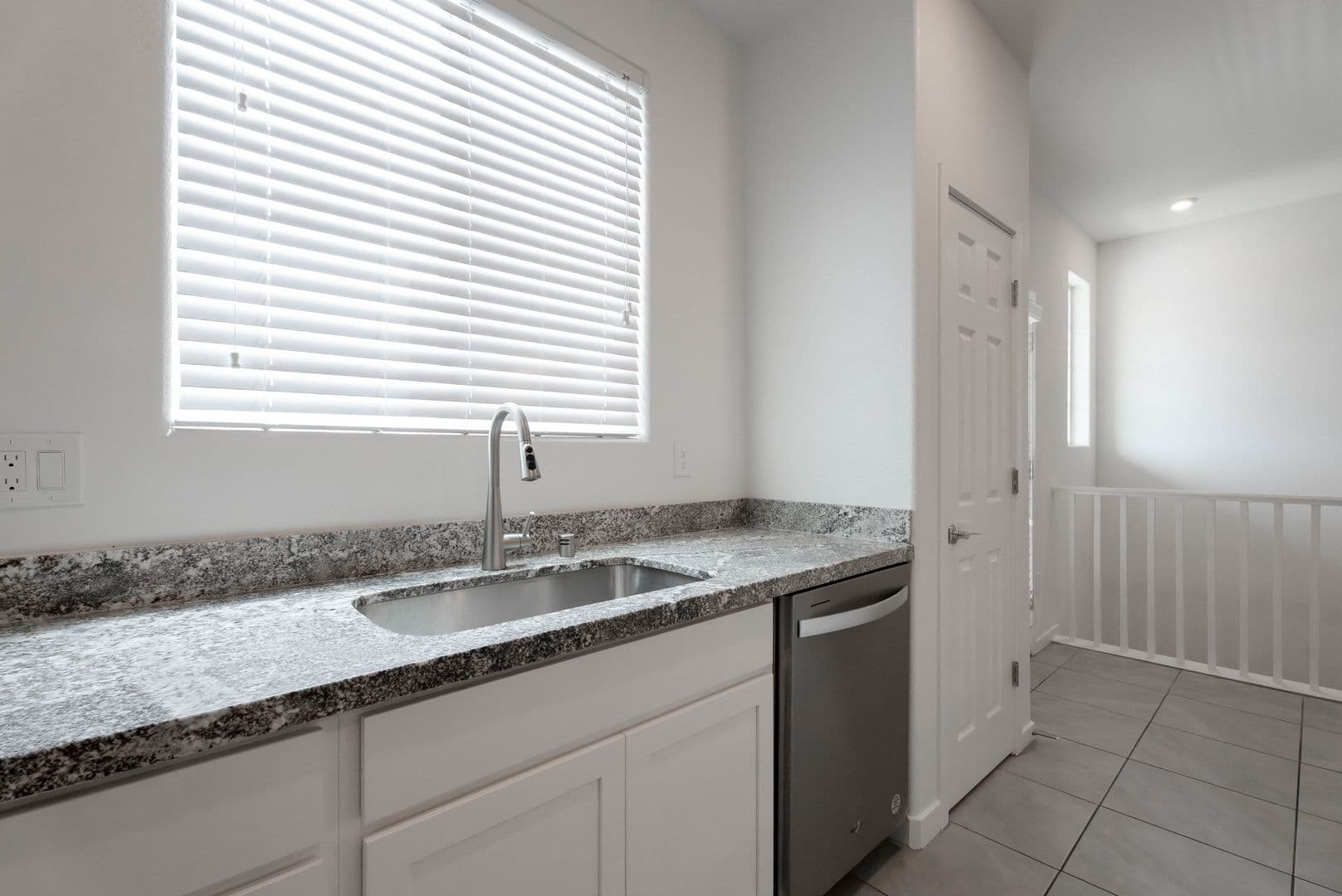 Henderson Townhome: 902 Bronzite St