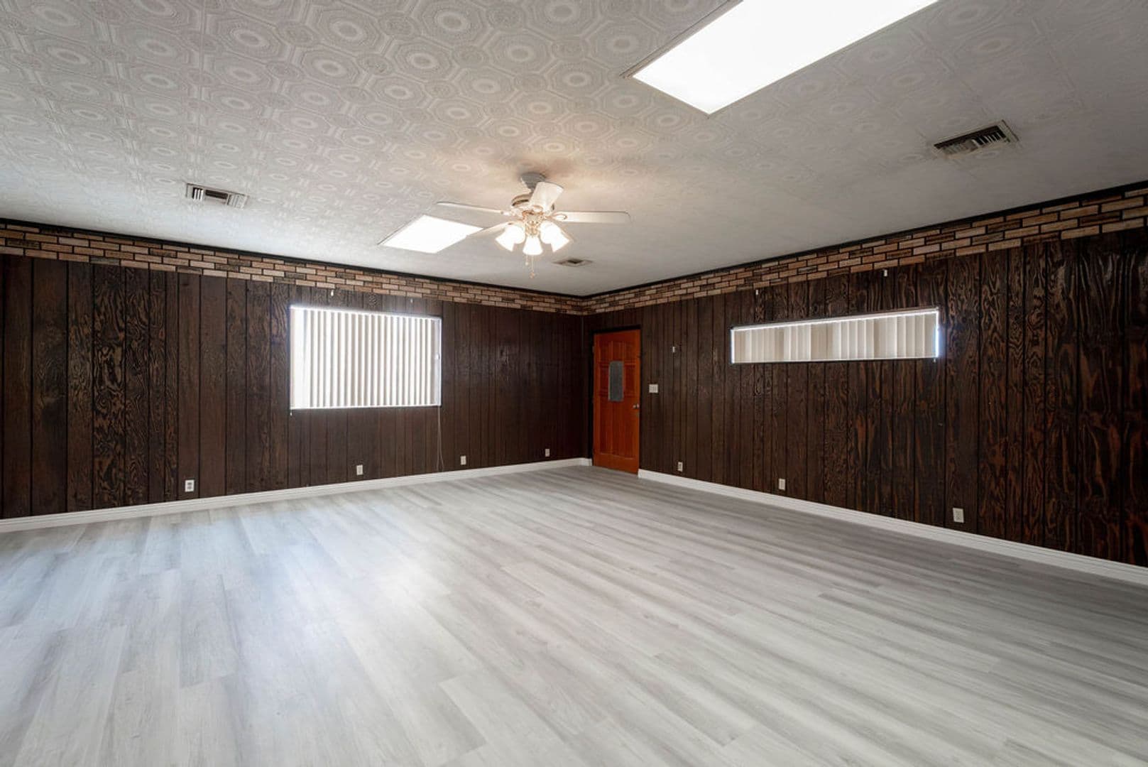 Las Vegas House: 5185 Sun Valley Dr