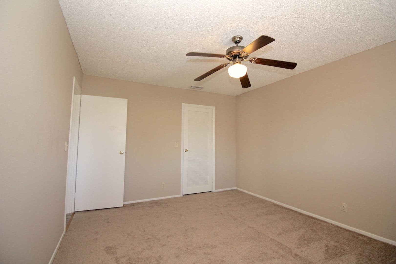 Las Vegas Condo: 1470 Elizabeth Ave #4