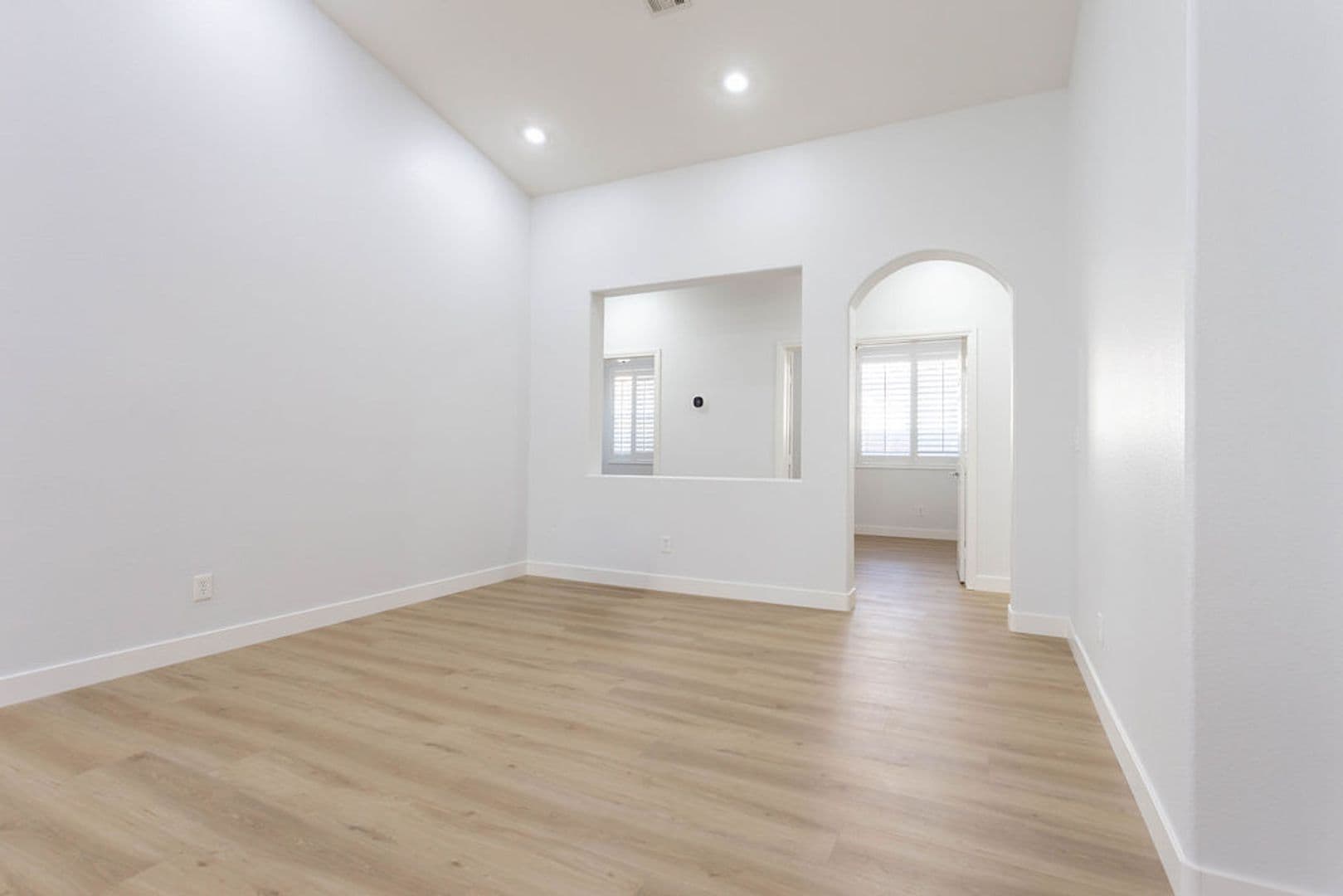 Las Vegas House: 9122 Sendero Ave