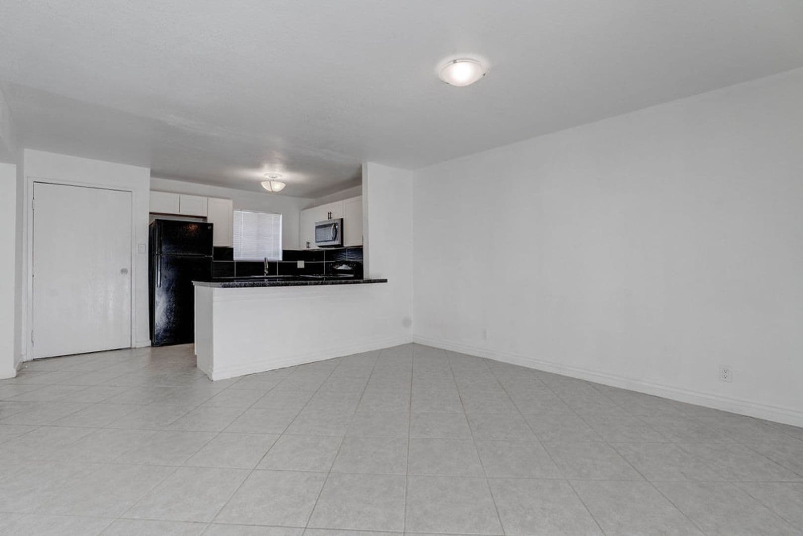 Las Vegas House: 5396 S. Swenson St #30