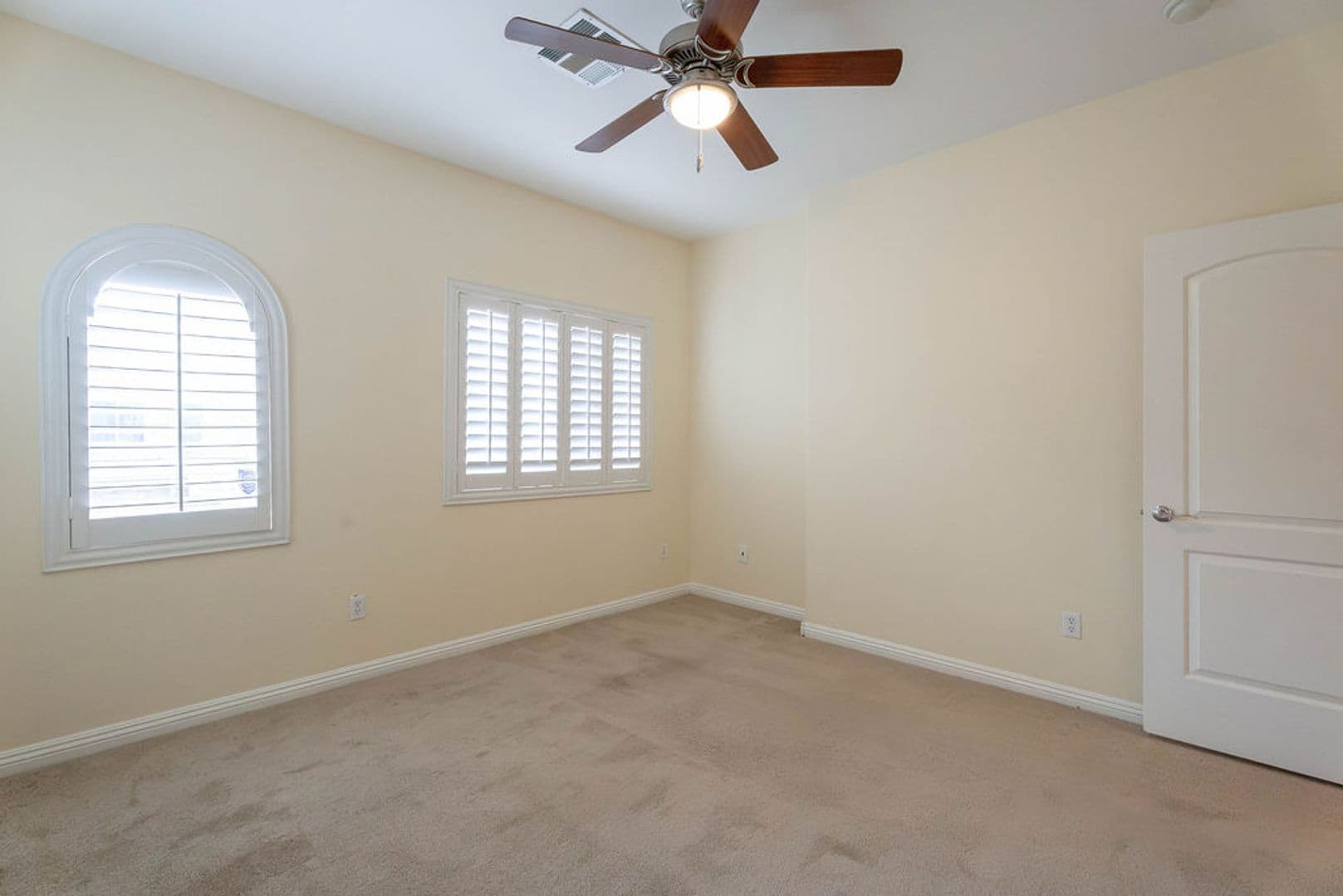 Las Vegas House: 9216 Worsley Park Pl