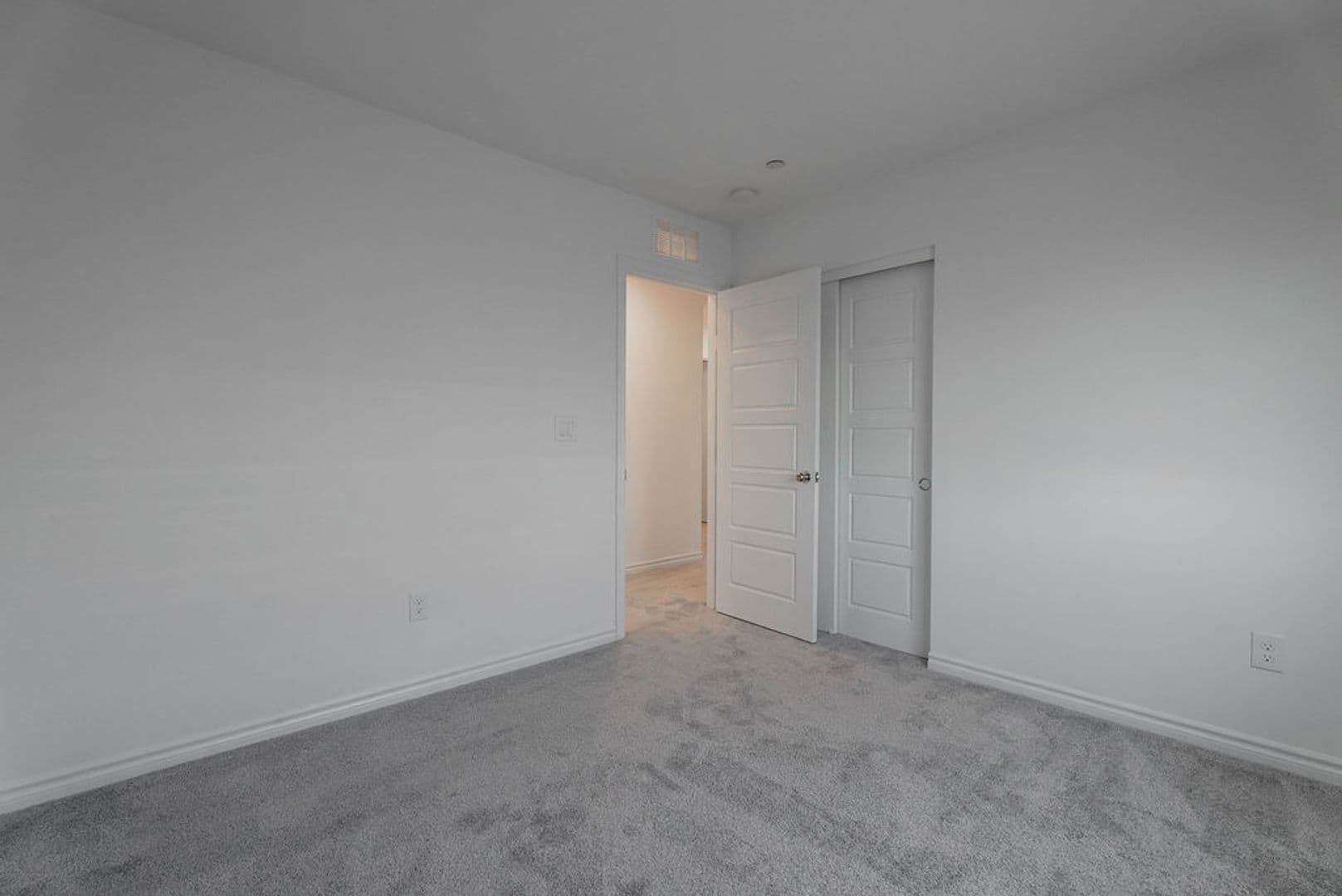 Las Vegas Townhome: 3541 Reserve Ct