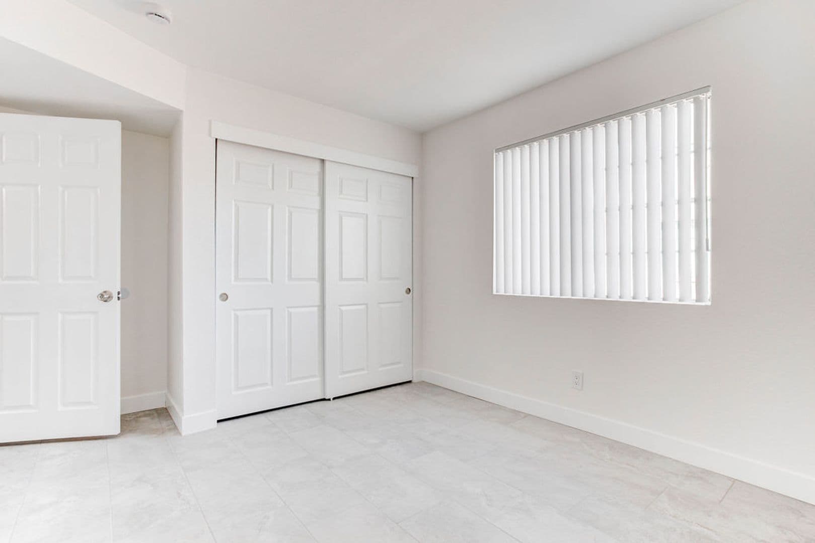 Las Vegas Apartment: 1870 Nebula Dr