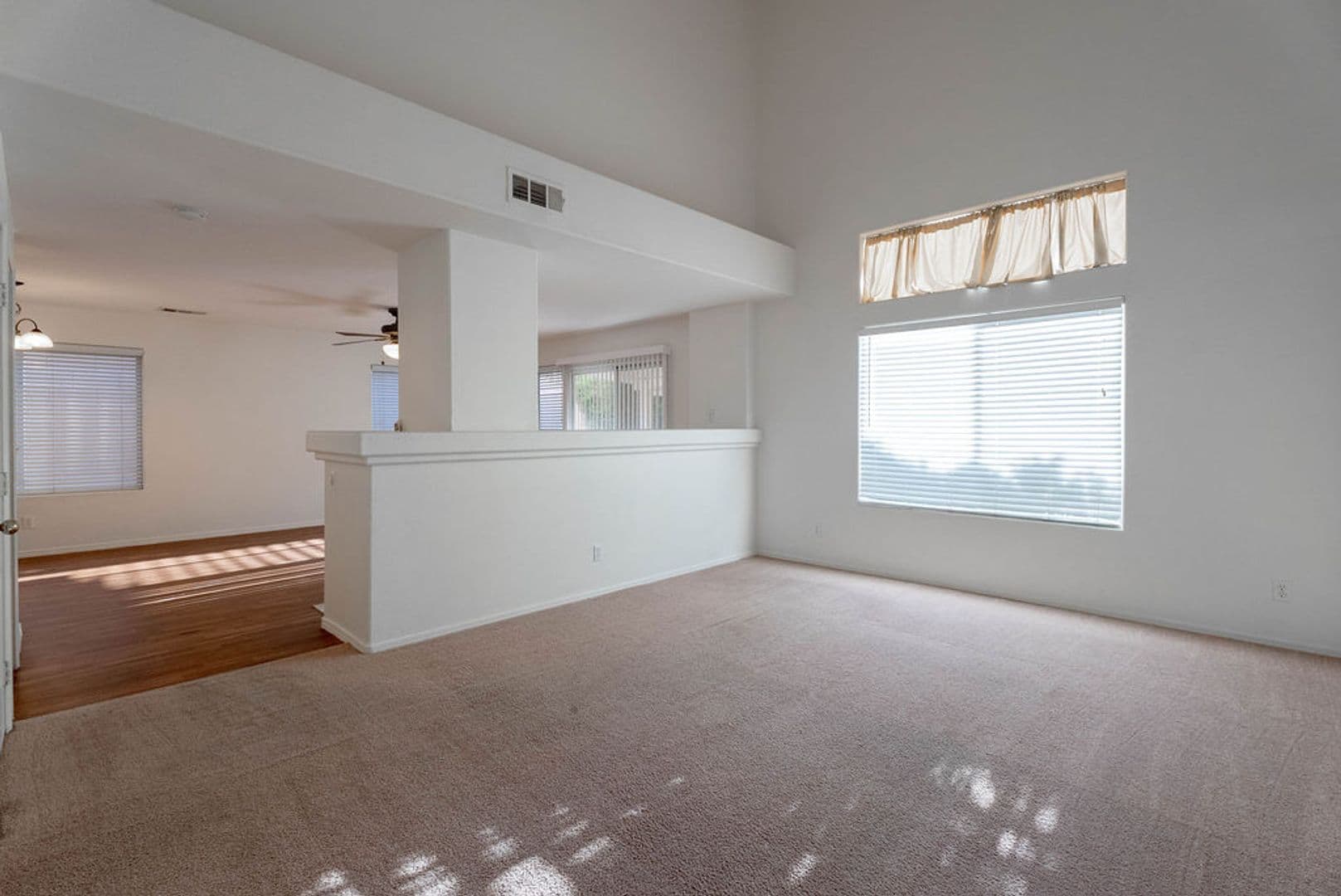 Las Vegas House: 8379 Rockefeller St