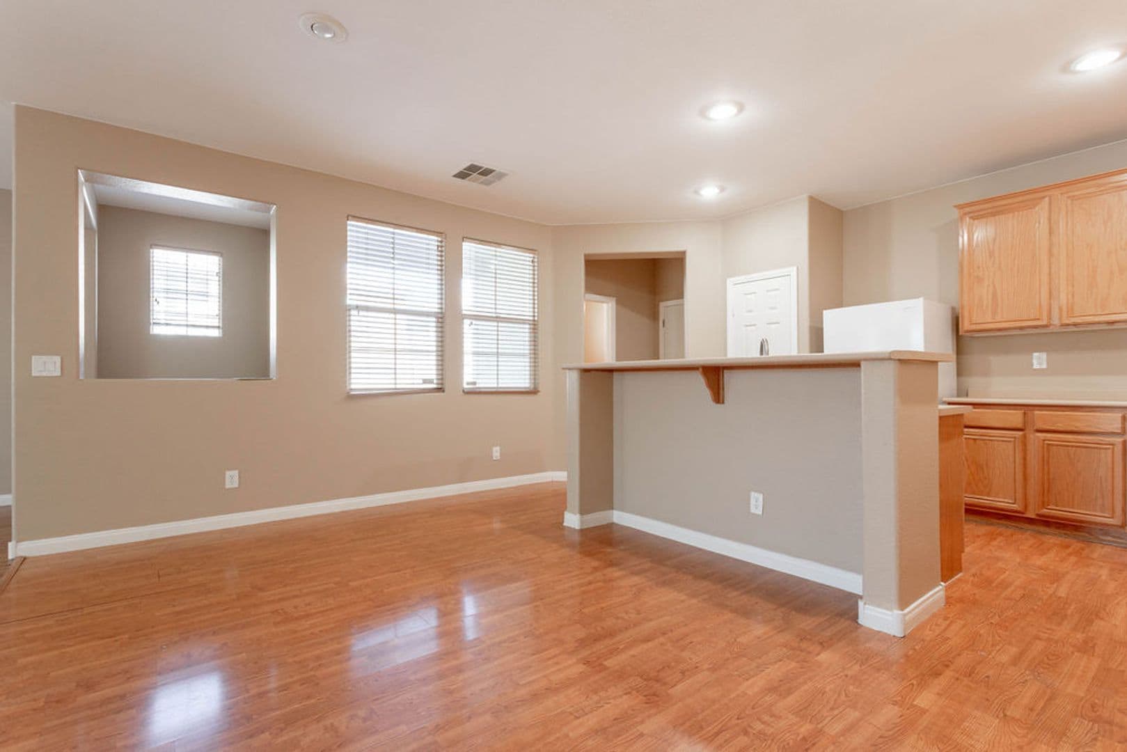 Las Vegas Townhome: 6250 W Arby Ave #195