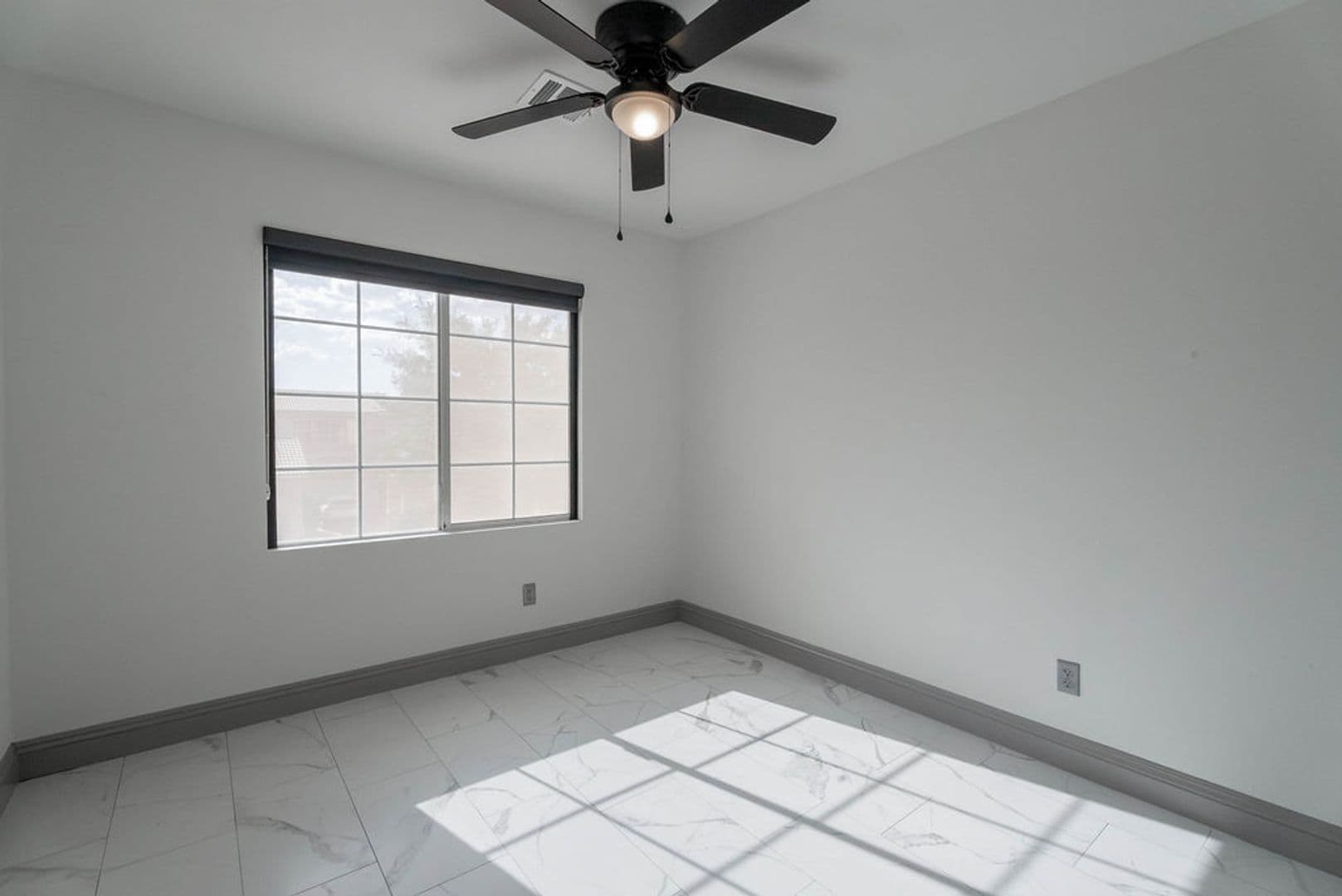 Las Vegas House: 9796 Altadena St
