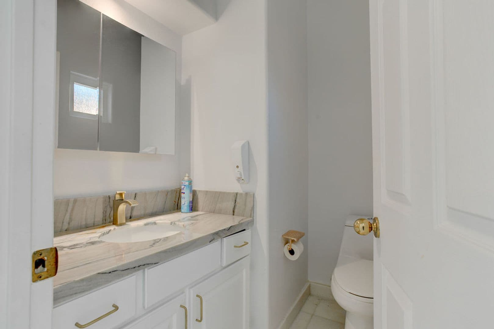 Las Vegas House: 8953 Diamond Falls Dr