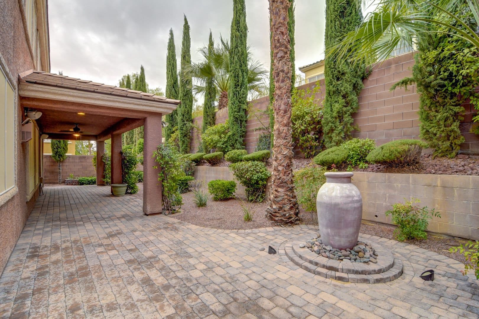 Las Vegas House: 519 Las Ocas Ct