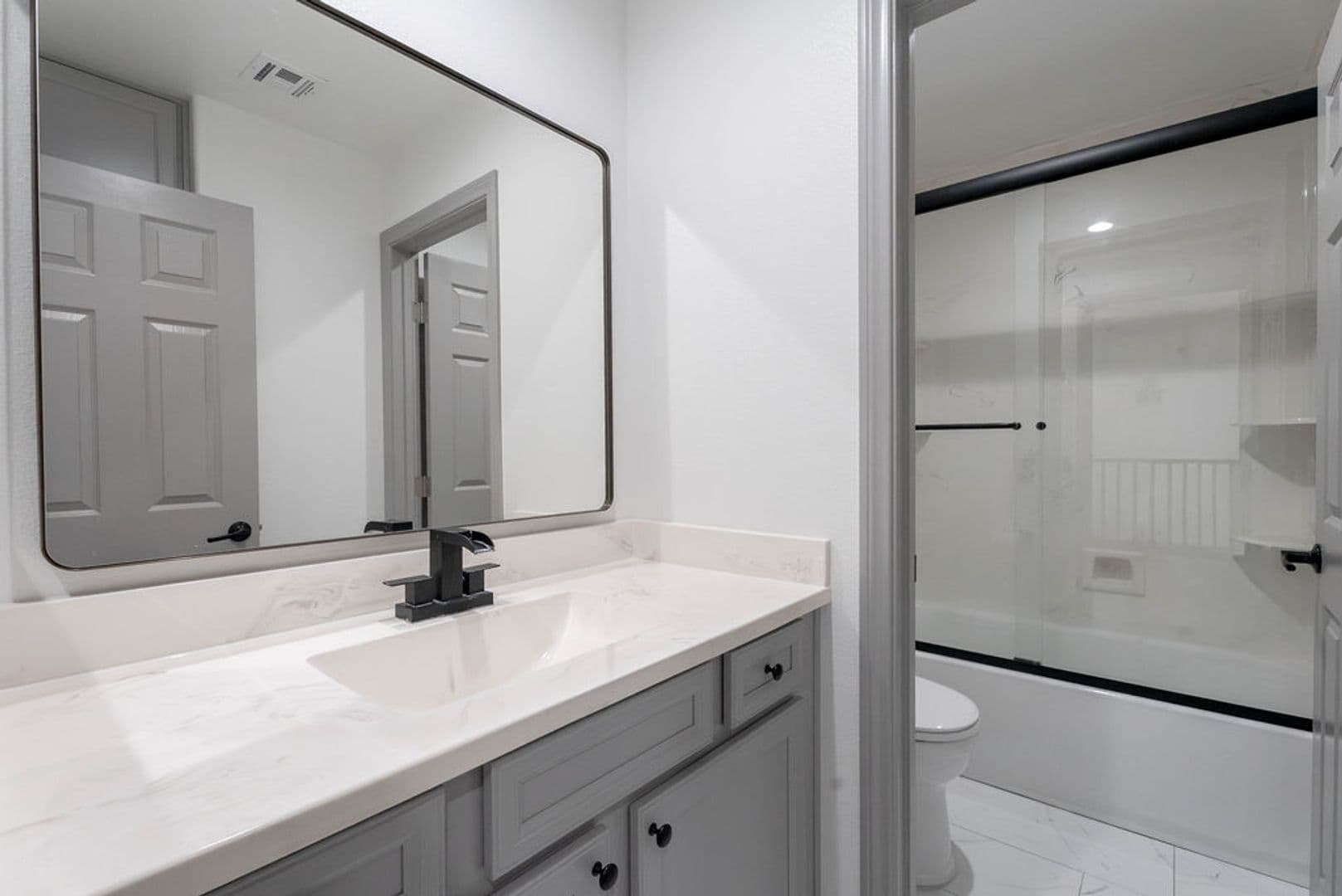 Las Vegas House: 9796 Altadena St