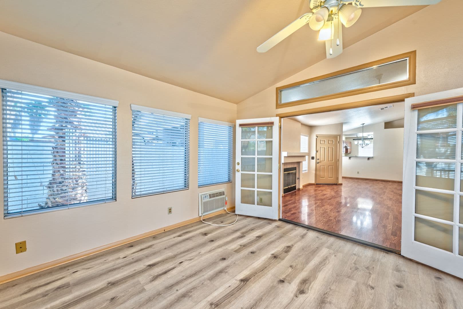 Las Vegas House: 2022 Crowley Way
