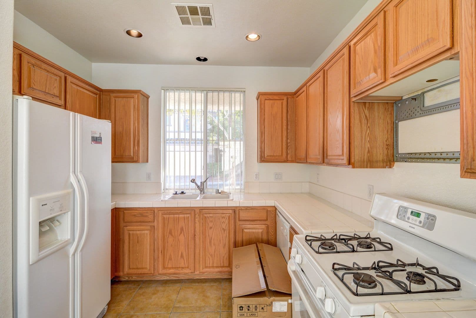 Las Vegas House: 6180 Bridgeport Hills Ave