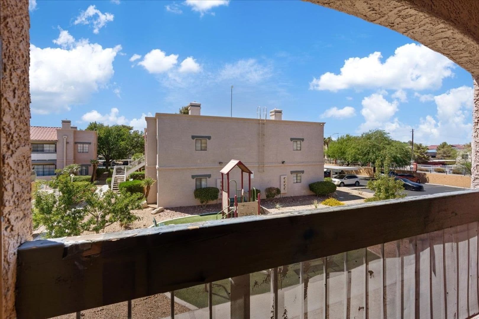 Las Vegas House: 5154 S Jones Blvd #203