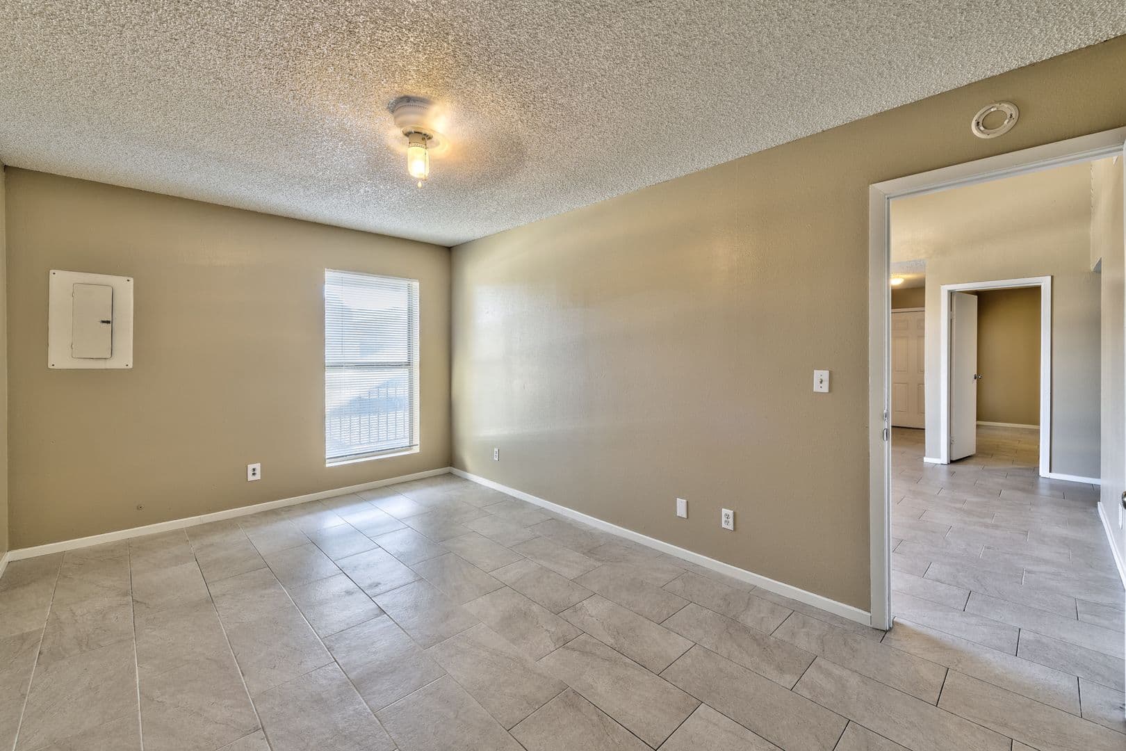 Las Vegas Townhome: 2981 Country Manor Ln # 123