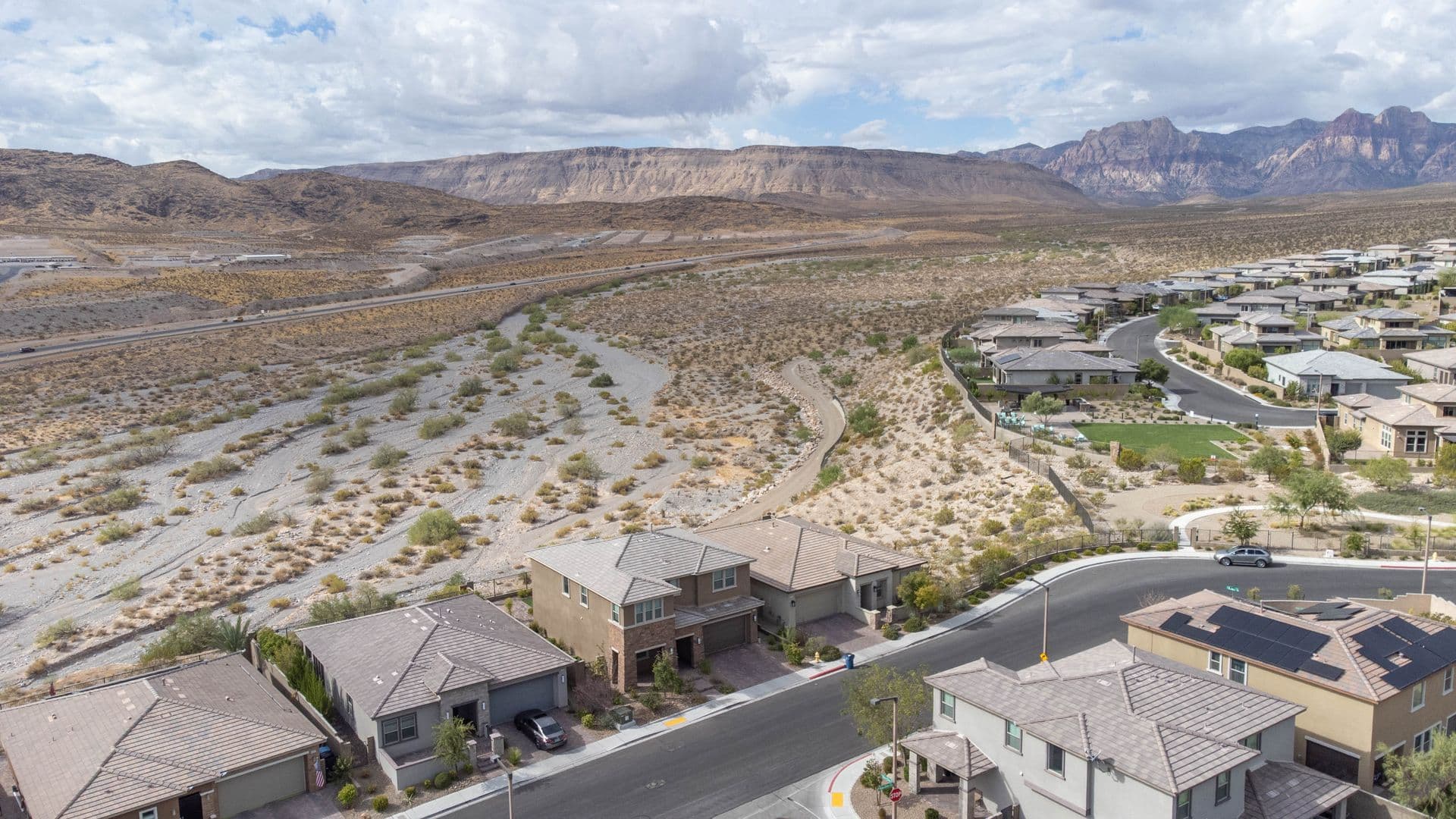 Las Vegas House: 12385 Valley Chase Ave