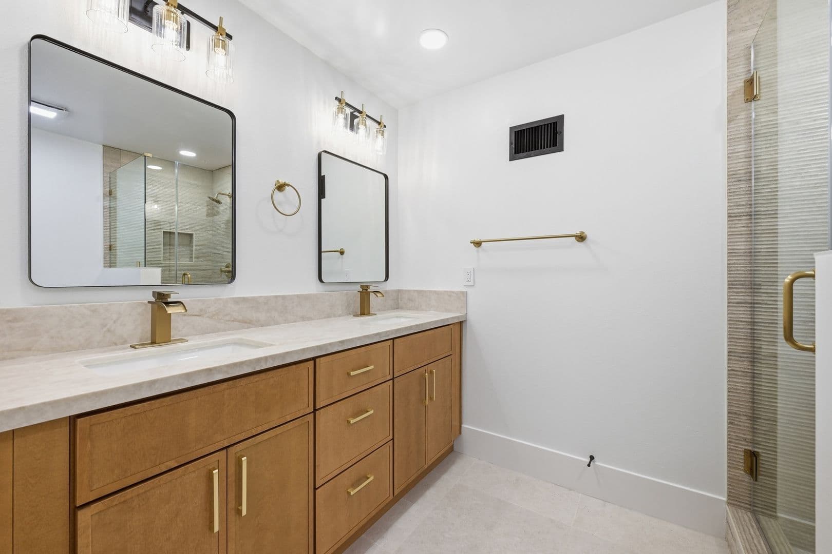 Las Vegas House: 6980 Mira Vista St