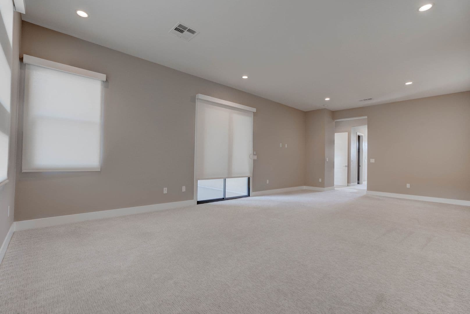 Las Vegas House: 86 Pristine Glen St