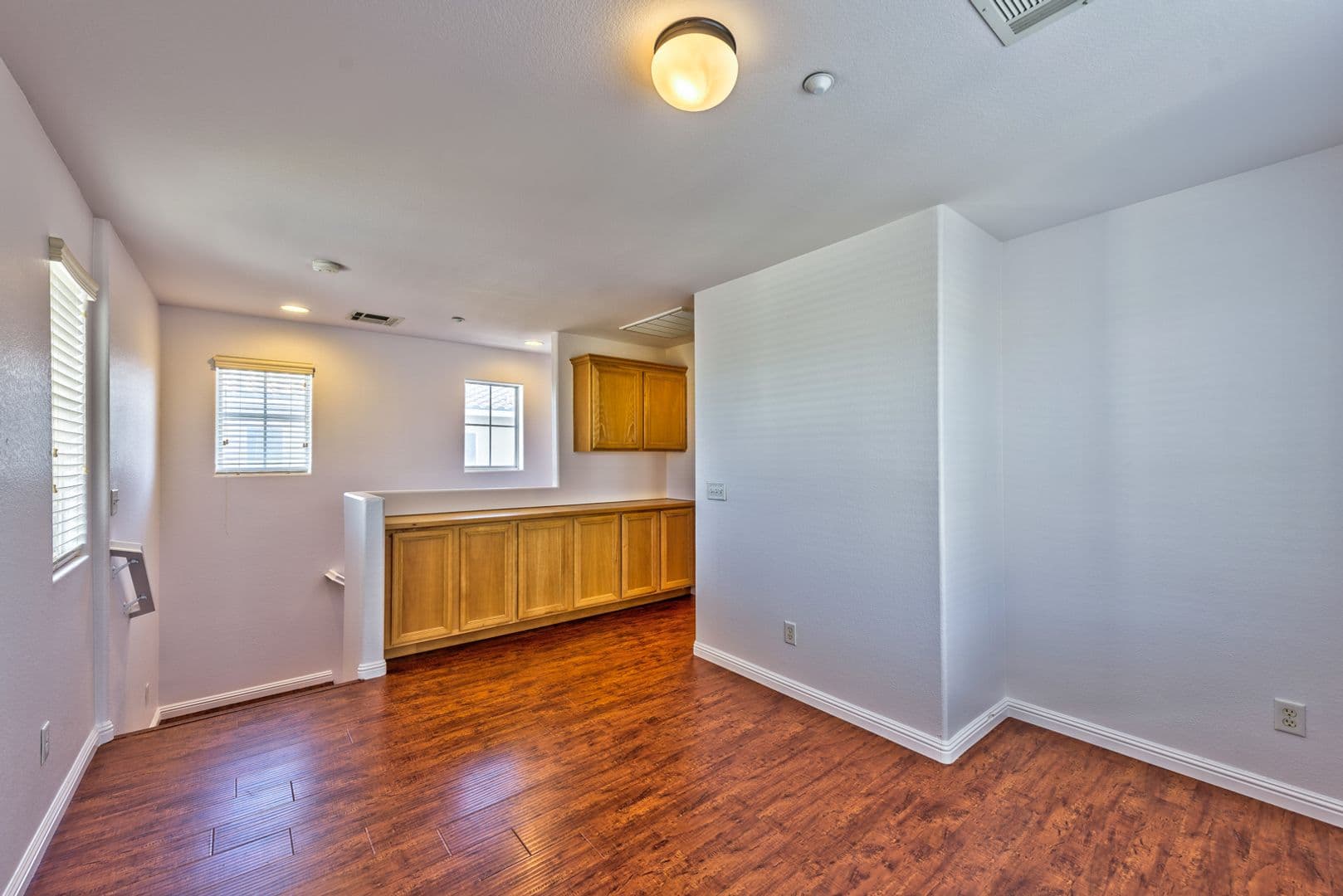 Las Vegas House: 8921 James Carl Ct