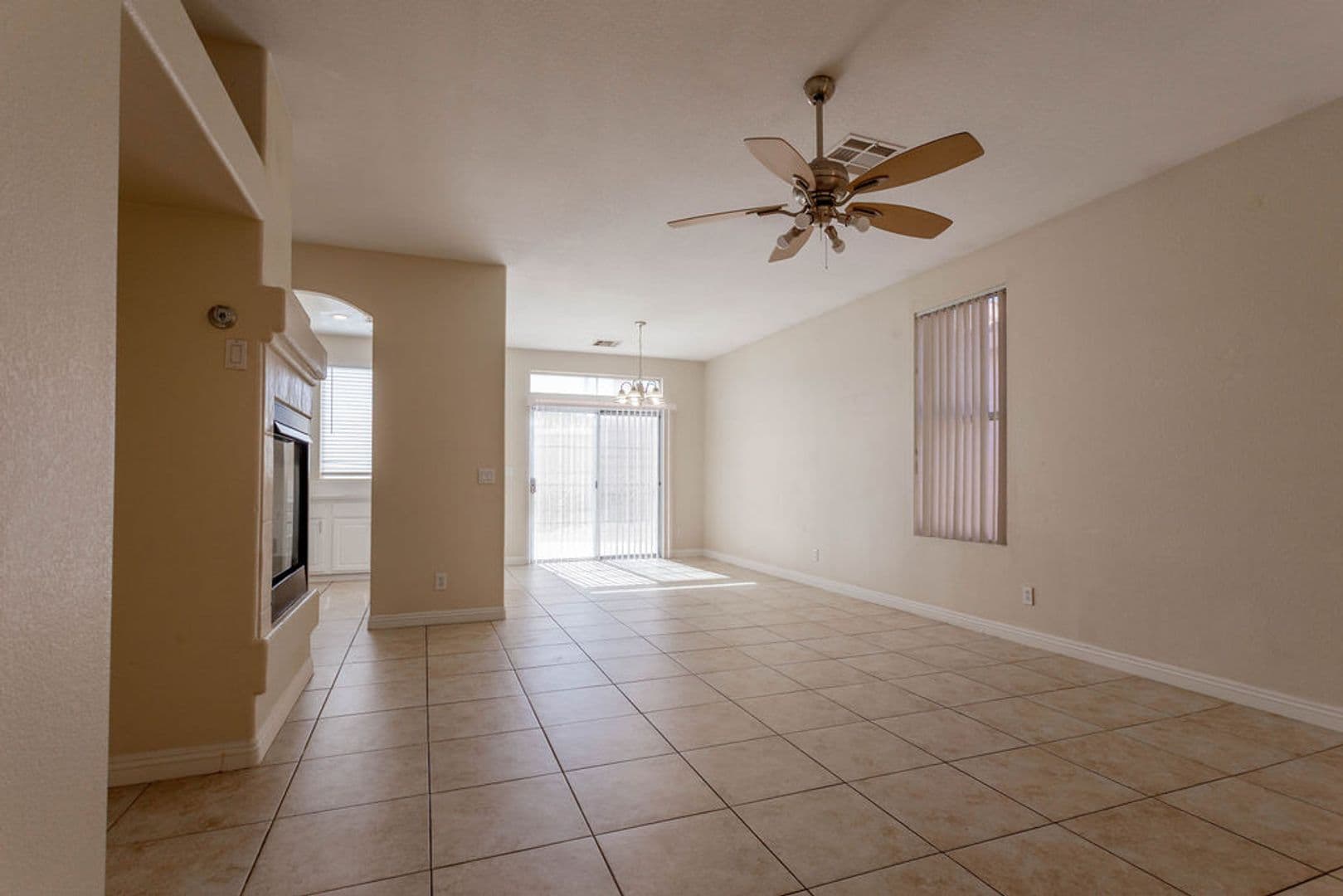 Henderson House: 1407 Hometown Ave