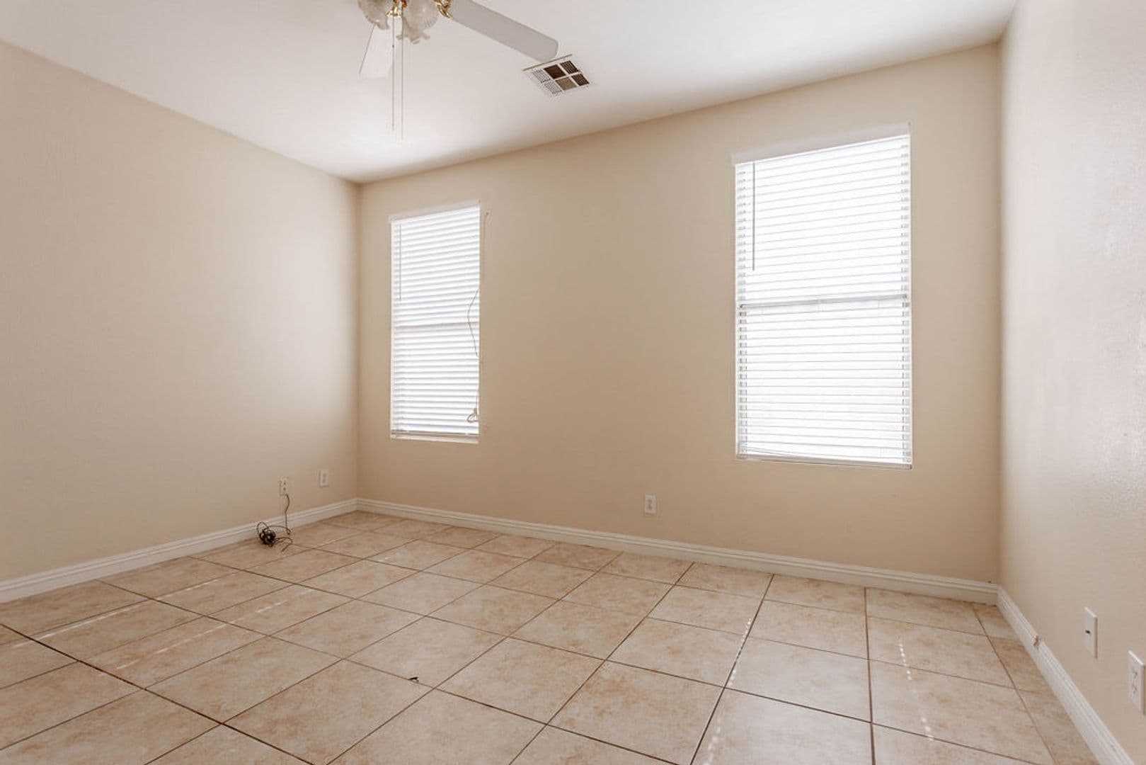 Henderson House: 1407 Hometown Ave