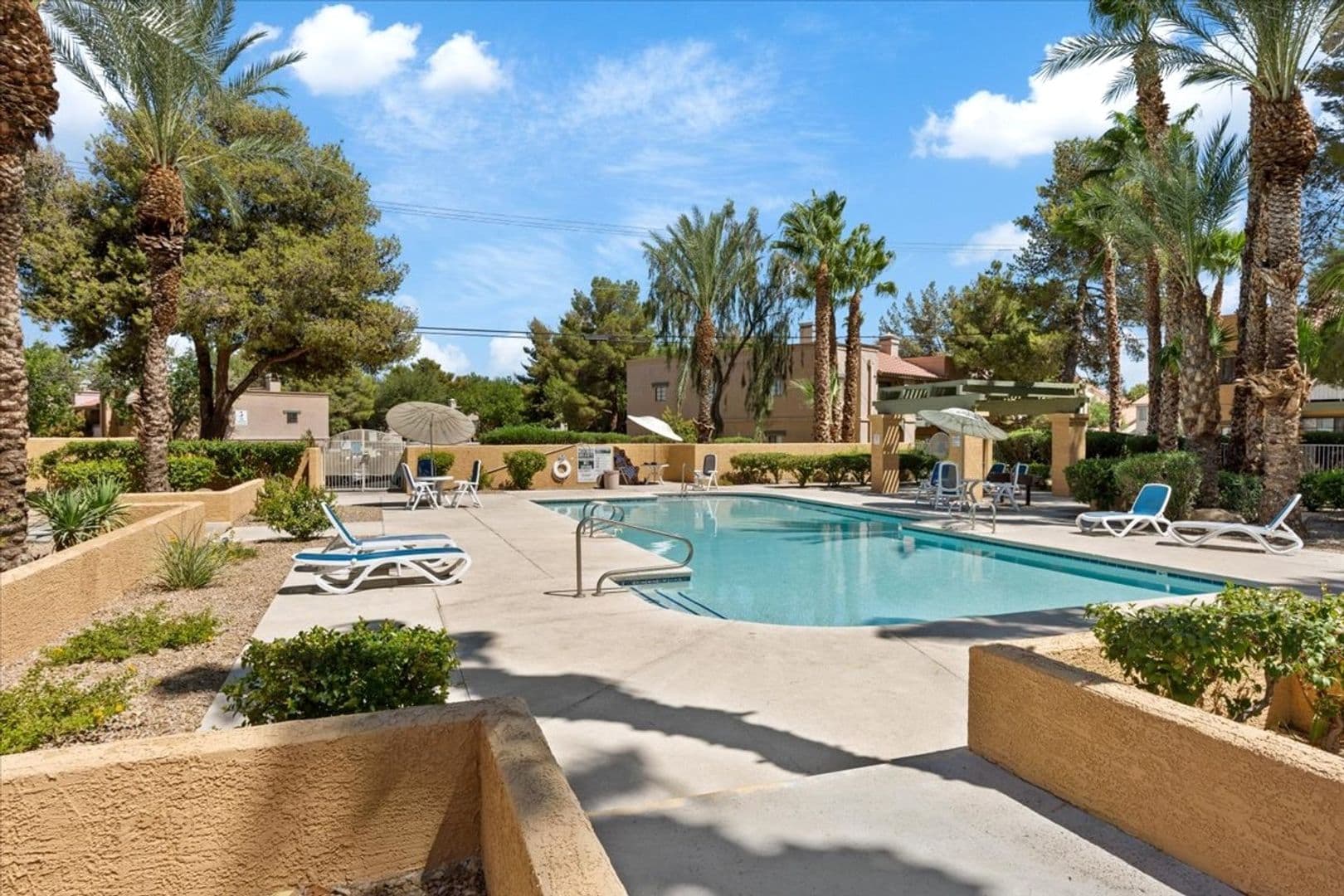 Las Vegas House: 5154 S Jones Blvd #203