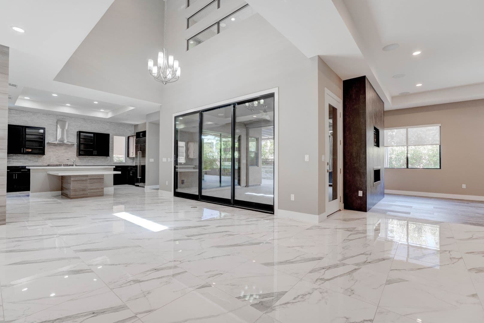 Las Vegas House: 86 Pristine Glen St