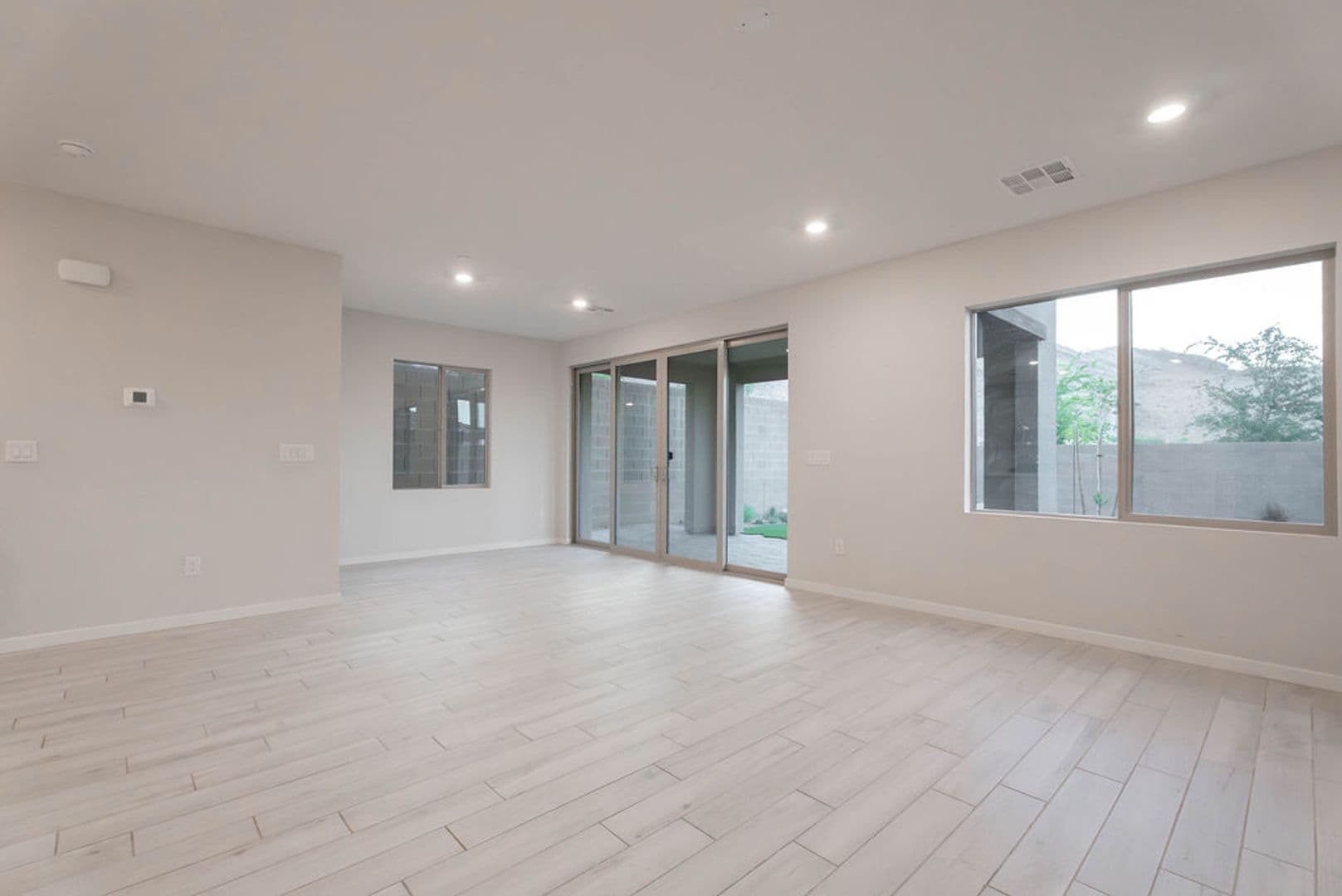 Las Vegas House: 11620 Desert Hollow Ave