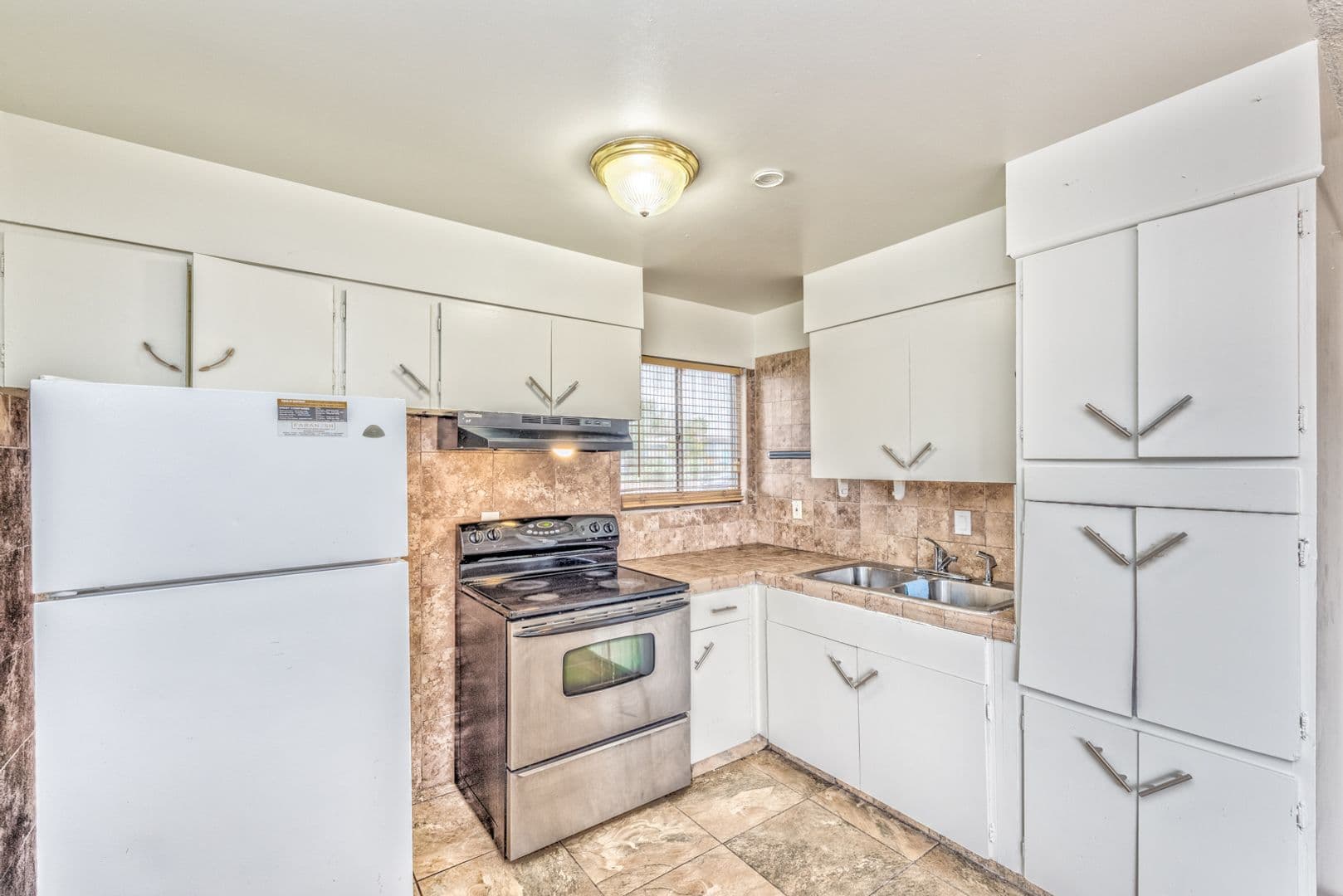 Las Vegas Apartment: 421 N Decatur Blvd