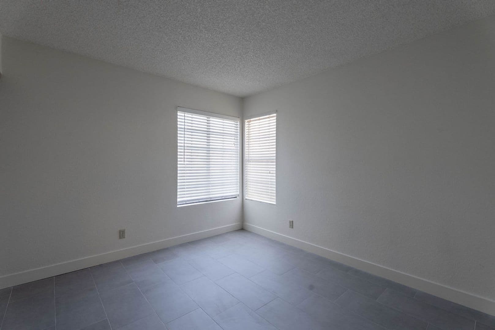Las Vegas House: 7045 Sawtooth Dr