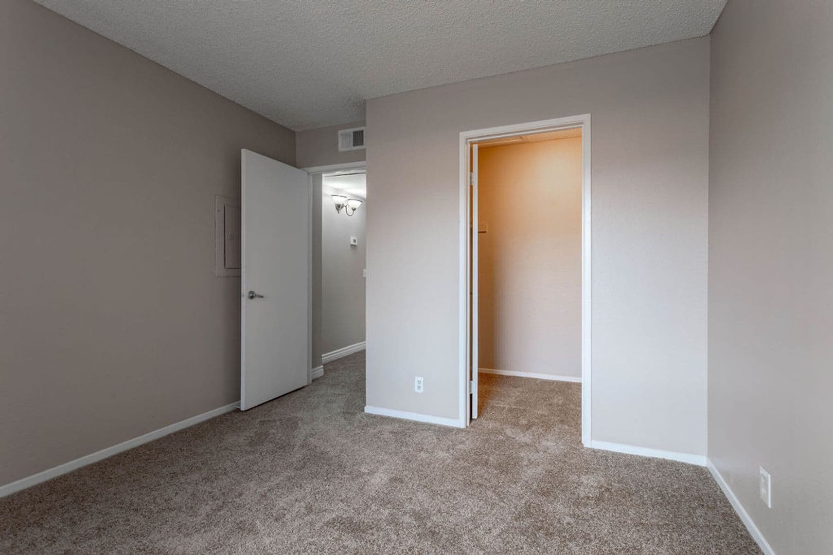 Las Vegas Condo: 3151 Soaring Gulls Dr #2177