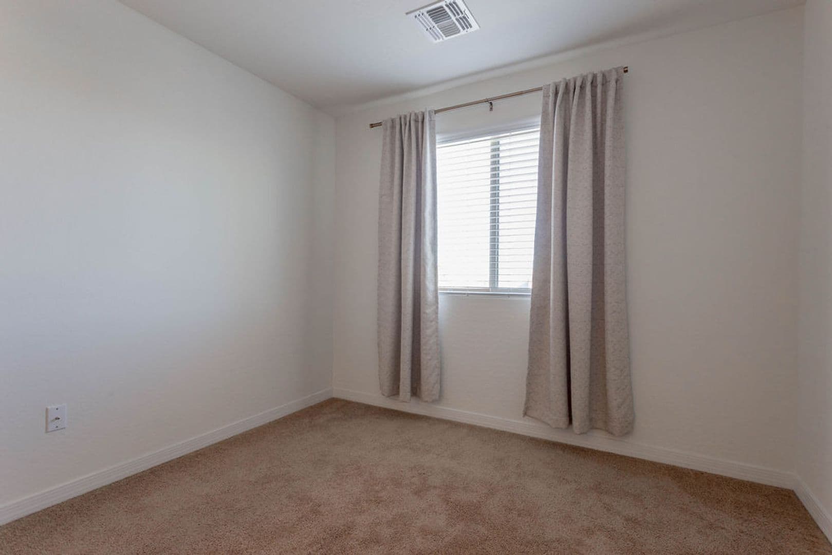 Las Vegas House: 7167 Avana St