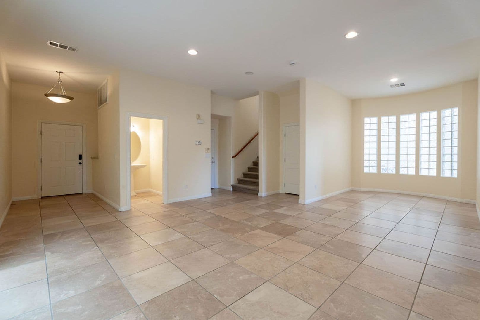 Las Vegas House: 9216 Worsley Park Pl