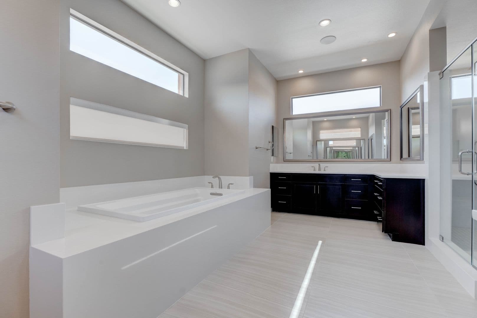 Las Vegas House: 86 Pristine Glen St