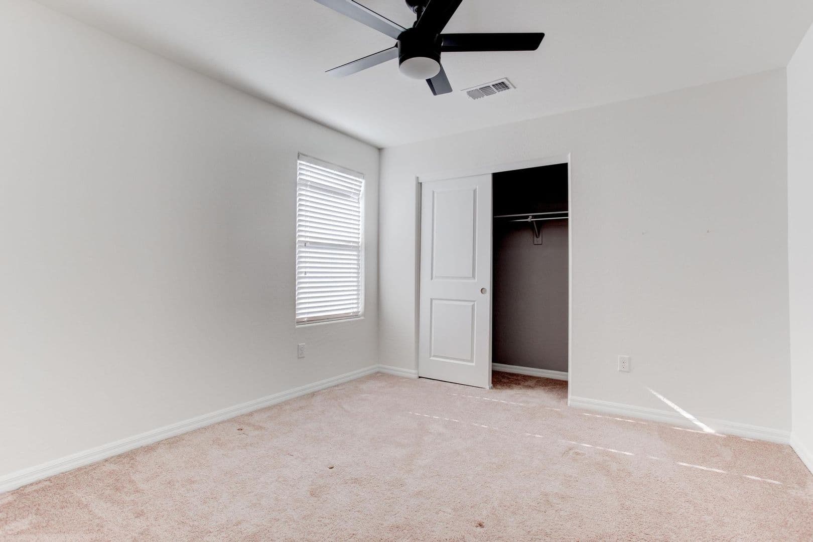 Las Vegas House: 7141 Tavita St