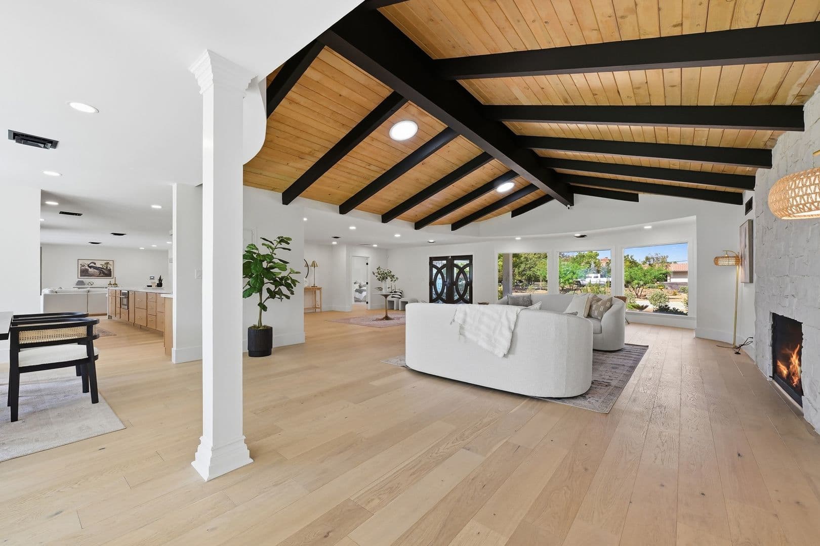 Las Vegas House: 6980 Mira Vista St
