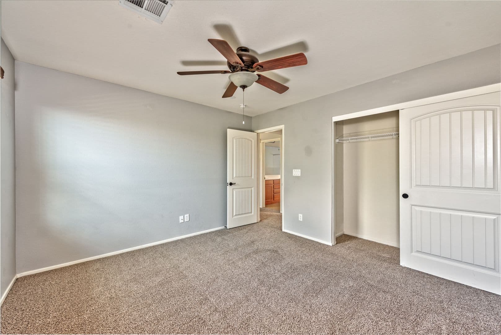 Henderson House: 3185 Sisley Garden Ave