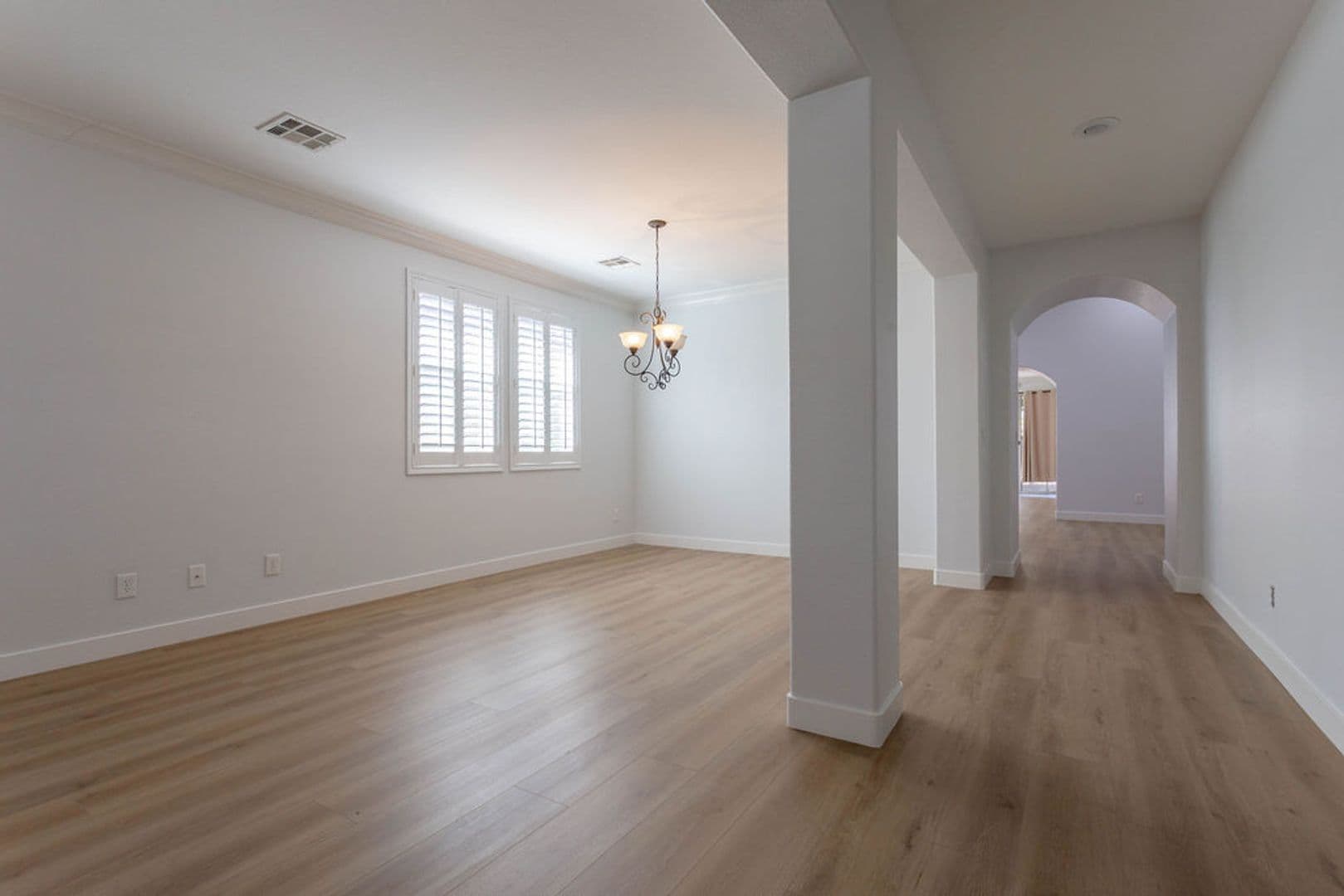 Las Vegas House: 9122 Sendero Ave