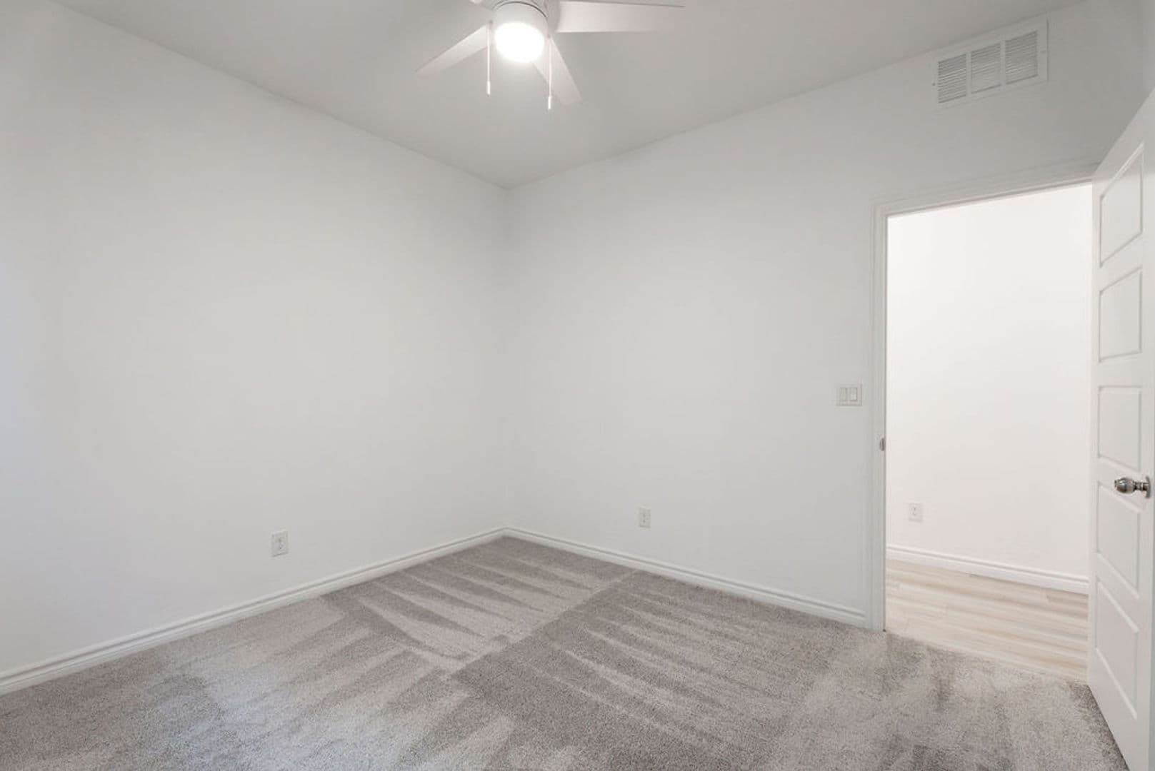 Las Vegas House: 6822 Greensmen Ave