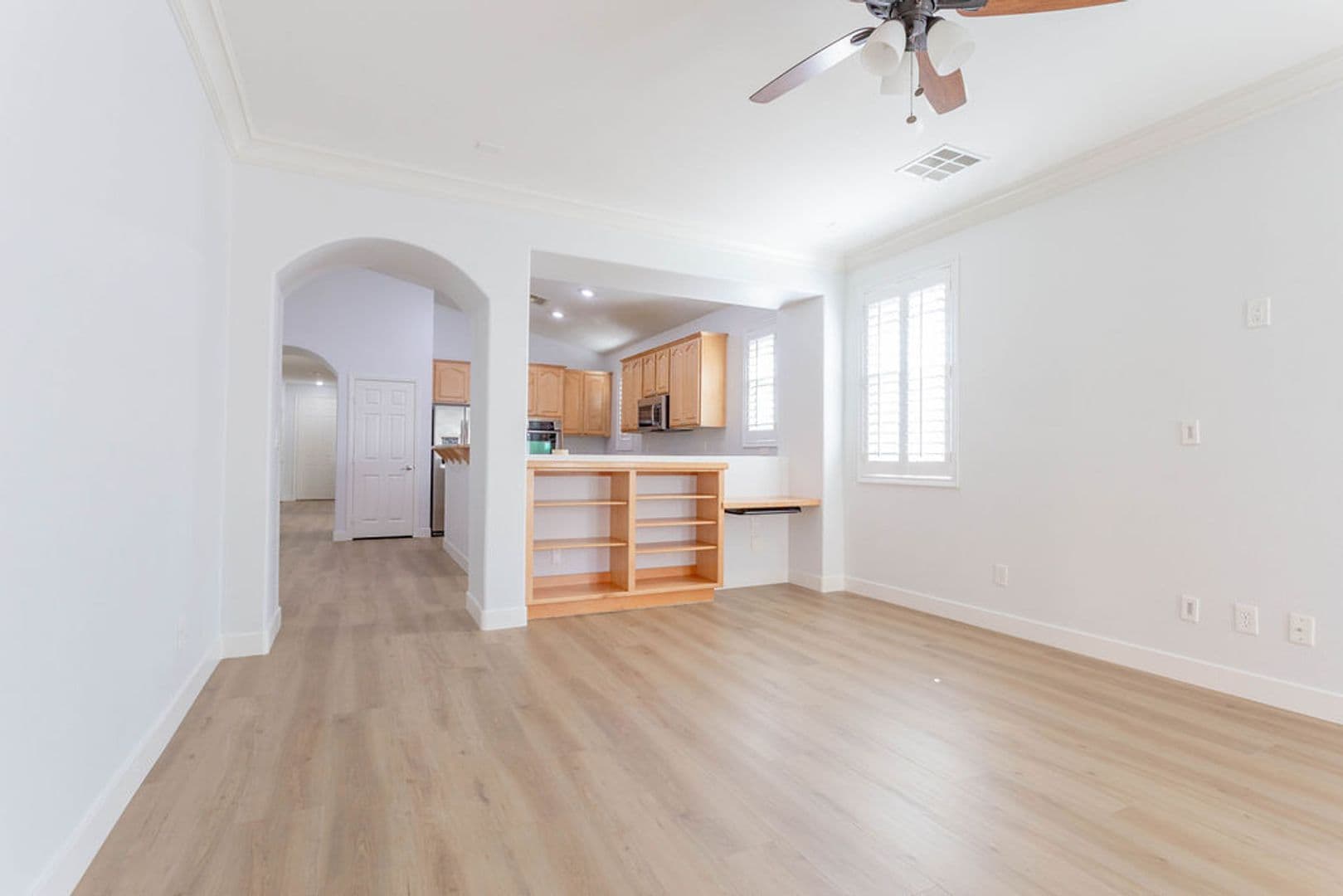 Las Vegas House: 9122 Sendero Ave