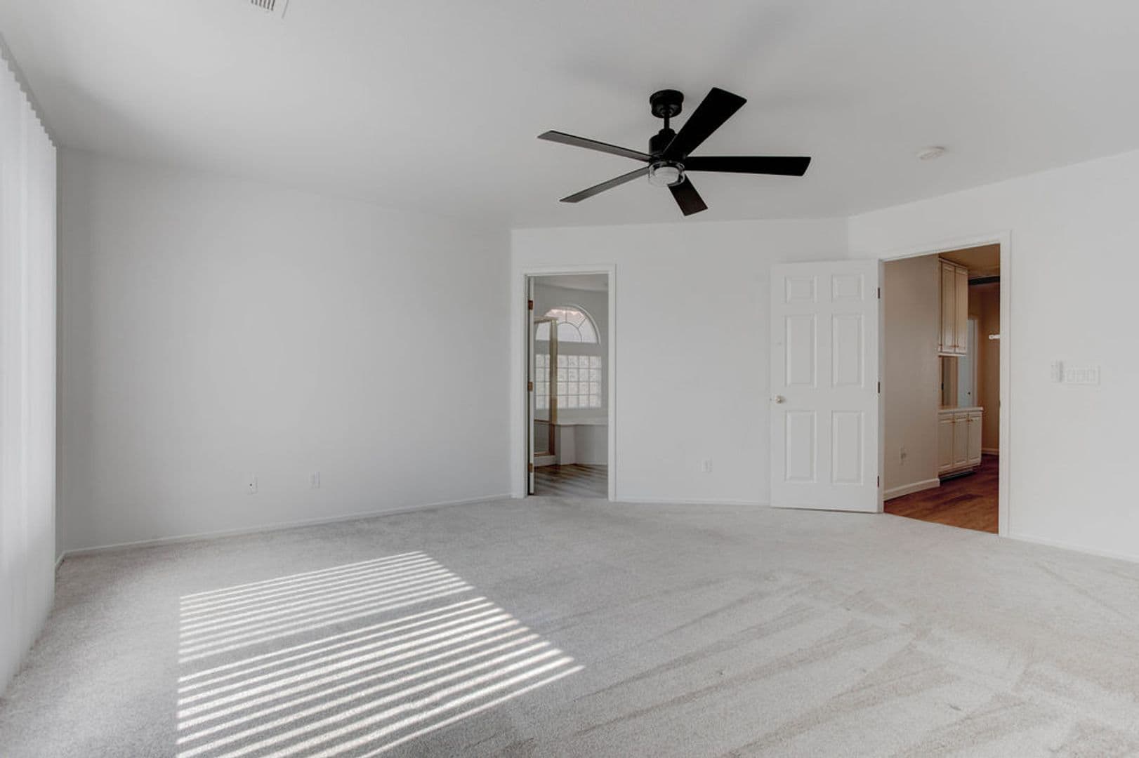 Las Vegas House: 9695 Driftwood Island Ct